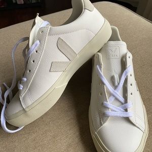 VEJA Campo Chromefree Leather Extra White Natural Trainers